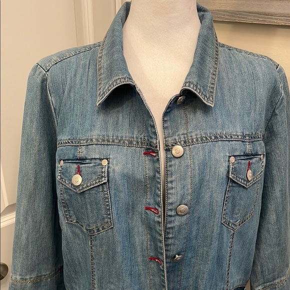 Motto Blue Jean Jacket with Relaxed Fit and Medium Wash EUC - Picture 2 of 12